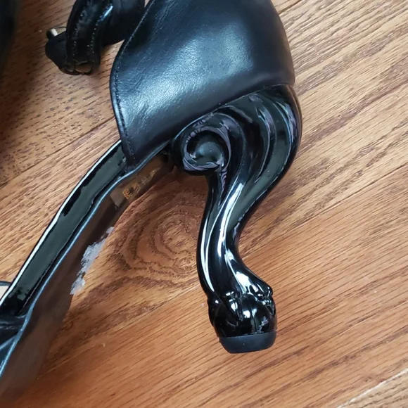 John Fluevog Black Heels - Picture 2 of 11